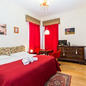 https://amadeus-holidays.hotelslidodijesolo.com